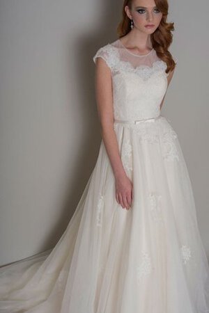 Robe de mariée chic longue avec manche courte ligne a a eglise