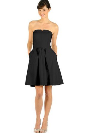 Robe de graduation bref facile de bustier ligne a de col entaillé