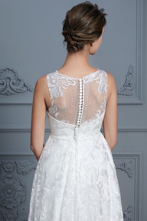 Robe de mariée manche nulle élégant silhouette asymétrique de princesse ligne a