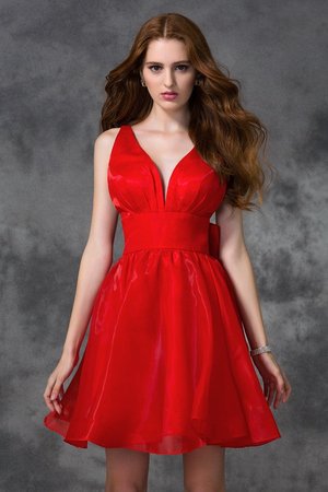 Robe de cocktail bref de princesse avec ruban dos nu ceinture