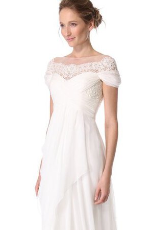 Robe de mariée nature avec décoration dentelle d'epaule ecrite trou de serrure avec fronce