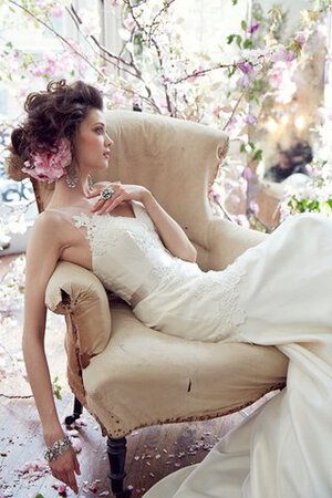 Robe de mariée longue textile taffetas avec ruban ceinture decoration en fleur