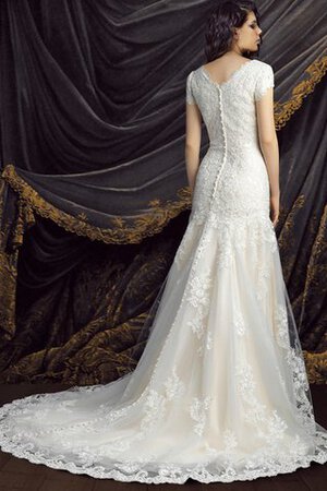 Robe de mariée chic romantique delicat vintage modeste