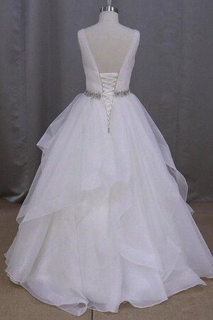 Robe de mariée ruché de mode de bal de traîne courte v encolure manche nulle