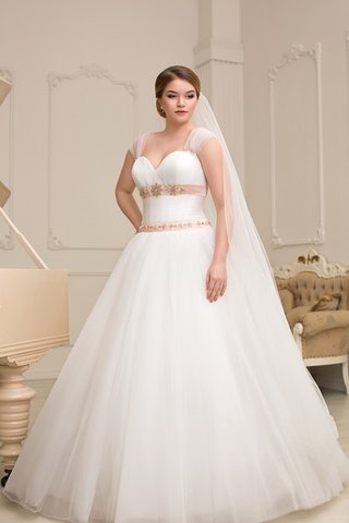 Robe de mariée avec manche épeules enveloppants en organza cordon ligne a de col en cœur