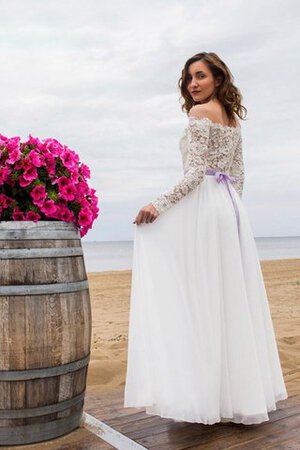 Robe de mariée avec manche longue appliques avec ruban ligne a en plage