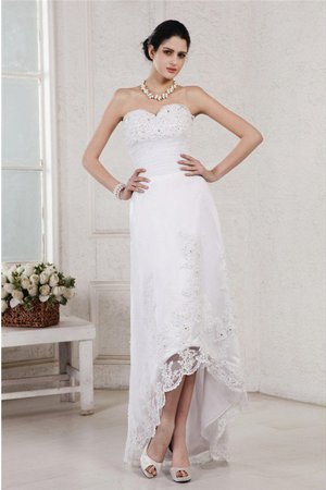 Robe de mariée haut bas asymétrique appliques en forme manche nulle