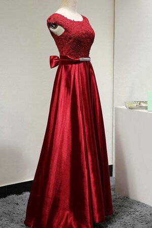 Robe demoiselle d'honneur romantique avec manche courte en satin ceinture avec nœud