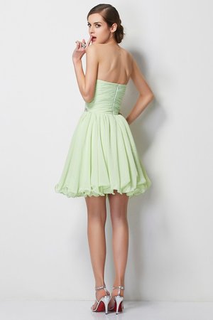 Robe fête de la rentrée bref naturel manche nulle de princesse avec chiffon