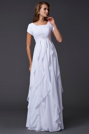 Robe de soirée longue maillot encolure en carré avec manche courte en chiffon