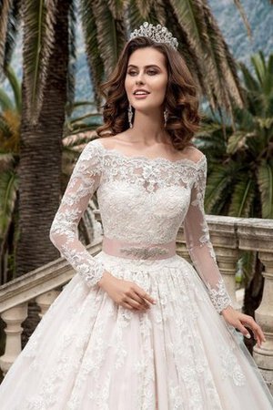 Robe de mariée distinguee de traîne moyenne appliques avec zip avec décoration dentelle