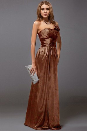 Ce style de robe convient parfaitement aux mariages pendant 9ce2-nd50d-robe-demoiselle-d-honneur-longue-en-forme-avec-zip-en-satin-jusqu-au-sol