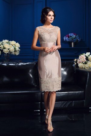 Robe mère de mariée bref naturel col u profond au niveau de genou manche nulle