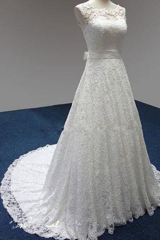 Robe de mariée intemporel broder col en bateau ligne a manche nulle