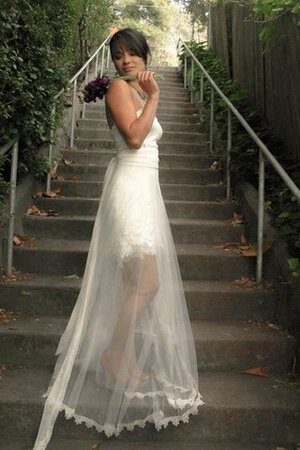 Robe de mariée nature a plage avec décoration dentelle ruché de col en cœur