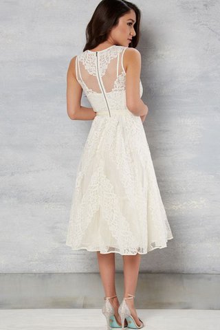 Robe de mariée facile manche nulle appliques a plage ceinture