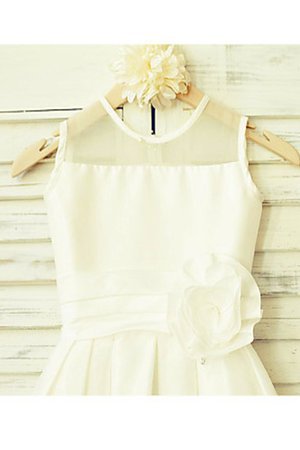 Robe cortège fille naturel avec sans manches col u profond de princesse avec zip