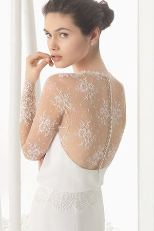 Robe de mariée impressioé longue facile chic longueru au niveau de sol