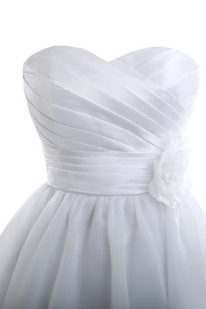 Robe de mariée classique romantique attirent en satin versicolor