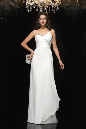 Robe de bal longue avec perle avec chiffon d'épaule asymétrique a-ligne