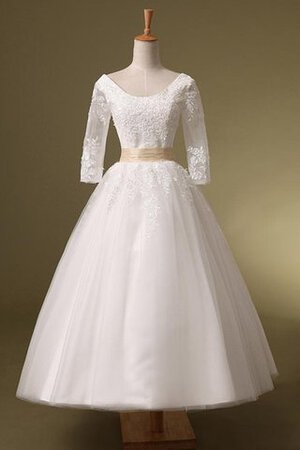 Robe de mariée plissage cordon decoration en fleur ligne a sans dos