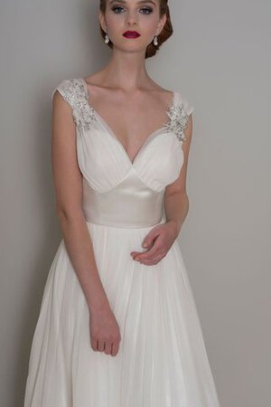 Robe de mariée naturel plissé avec manche épeules enveloppants jusqu'au sol en organza