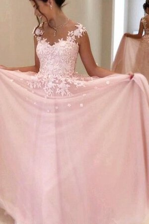 Robe de bal distinguee avec zip textile en tulle avec manche épeules enveloppants en dentelle