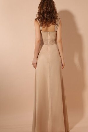 Robe de soirée delicat en chiffon longueru au niveau de sol ruché