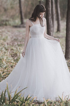 Robe de mariée bucolique attrayant salle interne textile en tulle romantique