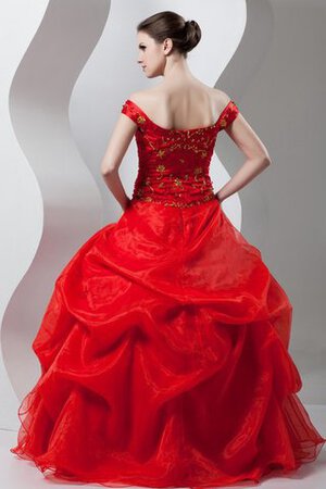 Robe de quinceanera brodé avec perle d'epaule ecrite ornée de mode de bal