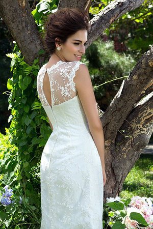 Robe de mariée naturel avec zip ligne a manche nulle de princesse