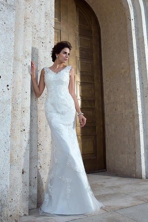 Robe de mariée longue naturel avec sans manches appliques v encolure