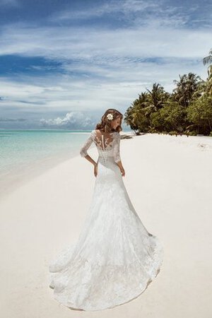 Robe de mariée elégant de traîne mi-longue decoration en fleur lache avec perle