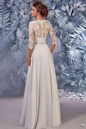 Robe de mariée delicat boutonné decoration en fleur avec manche 3/4 avec perle