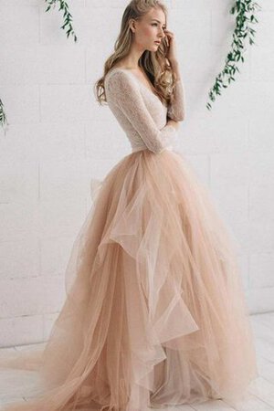 Robe de mariée humble classique textile en tulle avec manche longue avec gradins