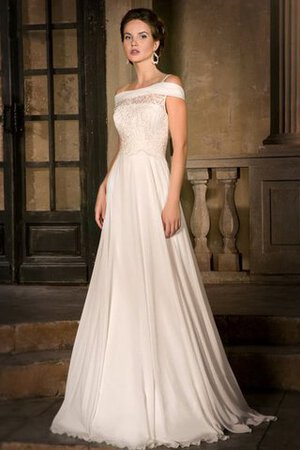 Robe de mariée manche nulle avec chiffon jusqu'au sol d'epaule ajourée au bord de la mer