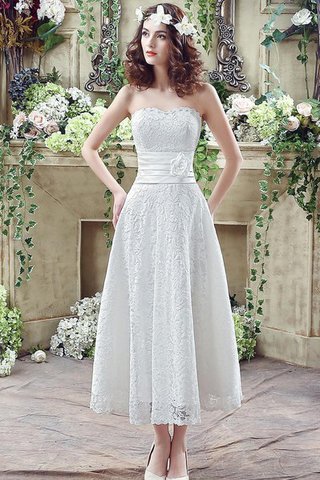 Robe de mariée chic majestueux impressioé au jardin cordon