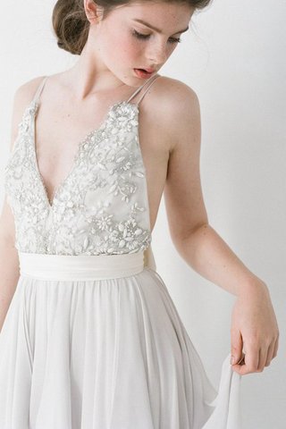 Robe de mariée plissage ceinture avec perle avec ruban en chiffon