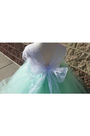 Robe cortège fille avec ruban avec perle en tulle avec décoration dentelle ceinture