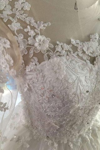 Robe de mariée sobre eclaté elégant en organza decoration en fleur