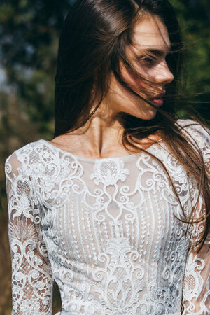 Robe de mariée ceinture en étoffe a plage col en bateau coupé solennel