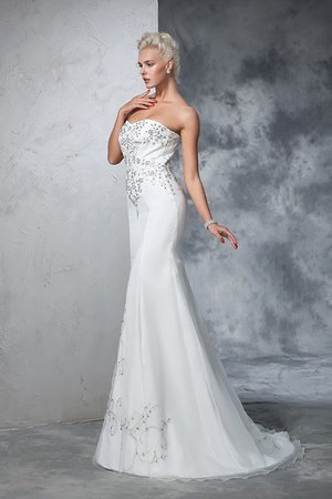 Robe de mariée longue en satin avec perle cordon de traîne moyenne