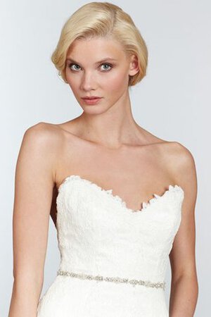 Robe de mariée solennel intemporel nature avec perle col en reine