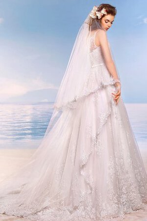 Robe de mariée plissage de traîne courte en plage avec décoration dentelle textile en tulle