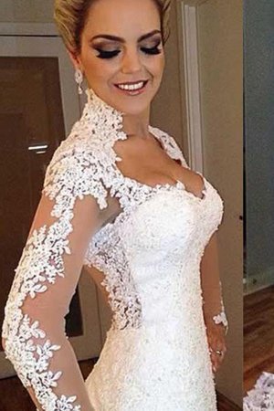 Robe de mariée charmant avec manche longue de traîne courte decoration en fleur naturel