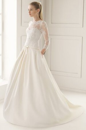 Robe de mariée ruché avec zip avec manche 3/4 ceinture a-ligne