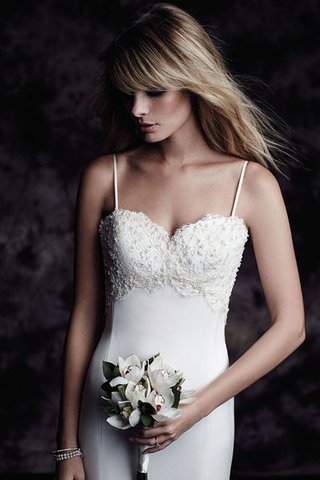 Robe de mariée longue femme branché avec perle fermeutre eclair de traîne courte