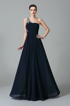 Robe de soirée longue avec chiffon d'épaule asymétrique a-ligne de princesse