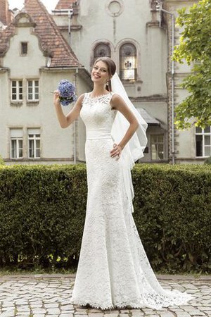 Robe de mariée facile de traîne courte de fourreau col en bateau manche nulle