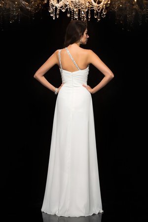 Robe de bal longue avec perle avec chiffon d'épaule asymétrique a-ligne